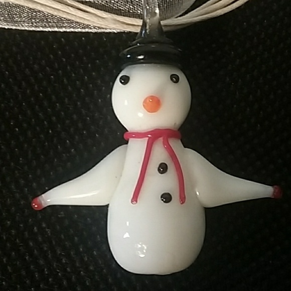 🎄Unique Snowman Pendant 4 strand and sheer ribbon - Picture 2 of 3